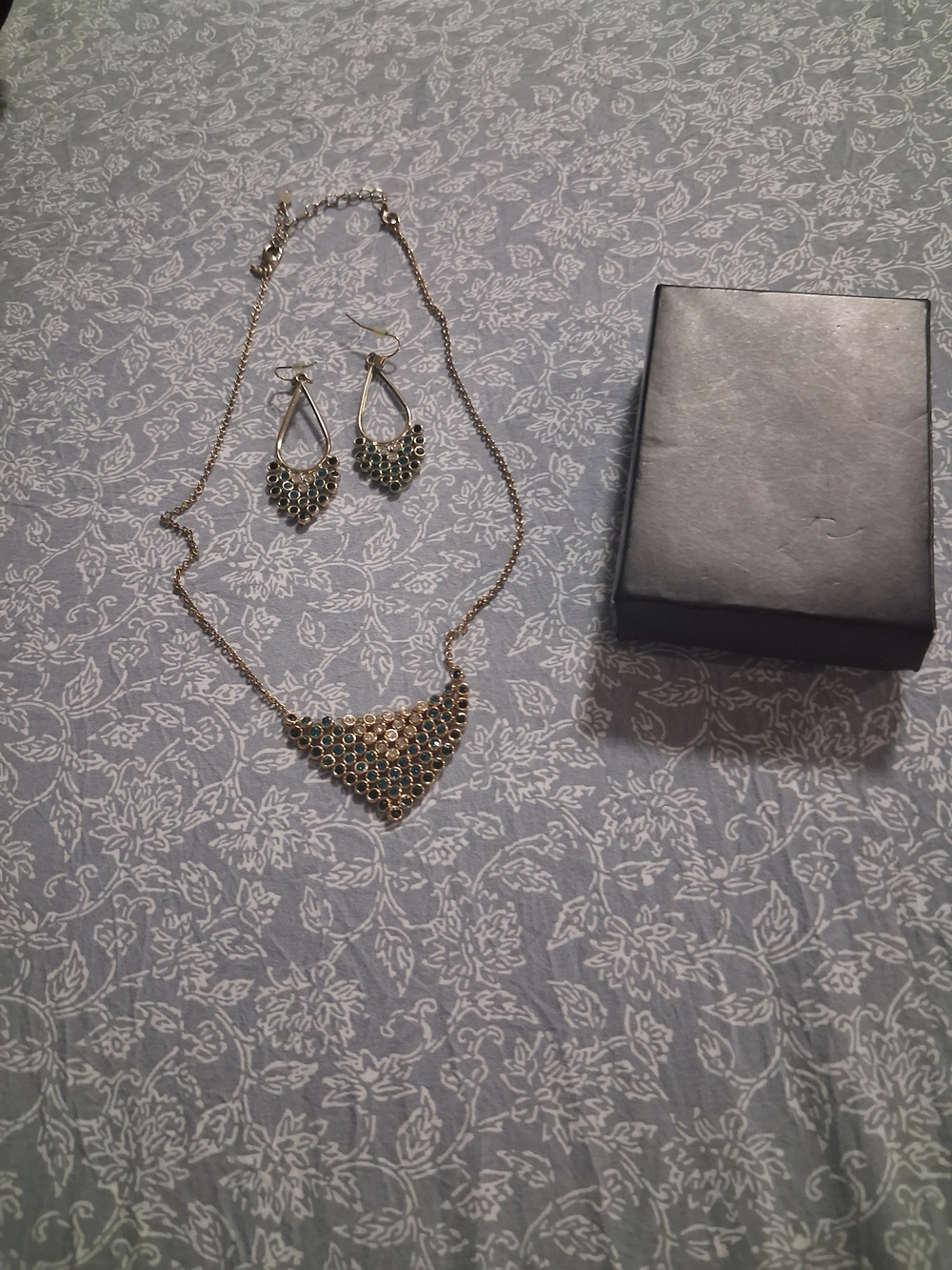 Avon Gold-Tone Necklace and Teardrop Earrings with Green Stones